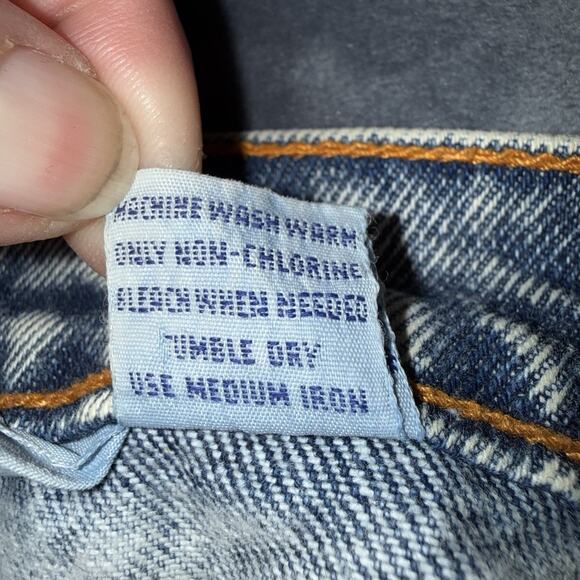 Vintage 80’s Acid Wash Denim Mini Skirt Sz 9/10 Chevron Yoke Waist- Pockets EUC - Picture 6 of 8